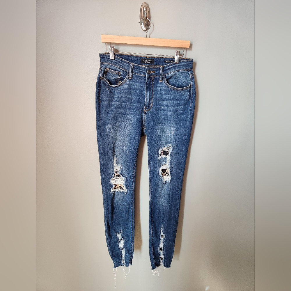 Judy Blue Leopard Animal Print Patch Skinny Jeans Distressed 7/28